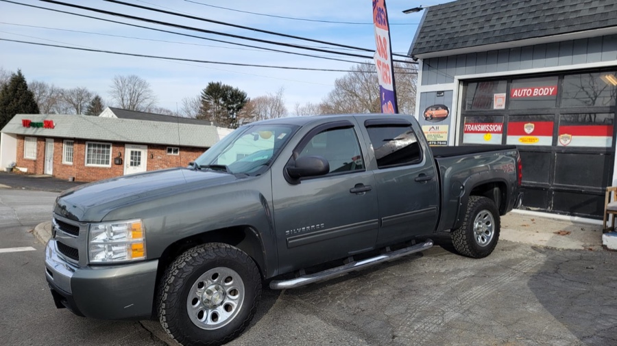 2011 Chevrolet Silverado 1500 4WD Crew Cab 143.5" LT, available for sale in Milford, Connecticut | Adonai Auto Sales LLC. Milford, Connecticut 2011 Chevrolet Silverado 1500 4WD Crew Cab 143.5" LT, available for sale in Milford, Connecticut | Adonai Auto Sales LLC. Milford, Connecticut
