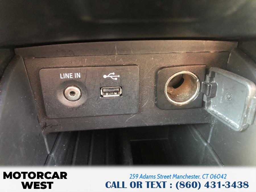 2015 Ford Explorer 4WD 4dr Base, available for sale in Manchester, Connecticut | Motorcar West. Manchester, Connecticut 2015 Ford Explorer 4WD 4dr Base, available for sale in Manchester, Connecticut | Motorcar West. Manchester, Connecticut