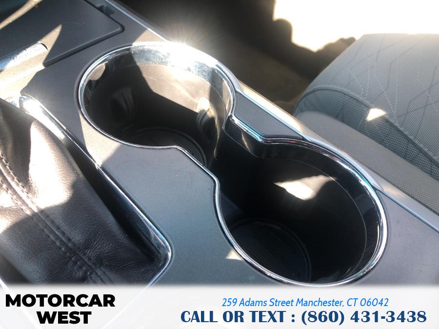 2015 Ford Explorer 4WD 4dr Base, available for sale in Manchester, Connecticut | Motorcar West. Manchester, Connecticut 2015 Ford Explorer 4WD 4dr Base, available for sale in Manchester, Connecticut | Motorcar West. Manchester, Connecticut
