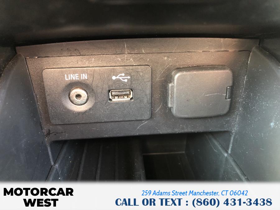 2015 Ford Explorer 4WD 4dr Base, available for sale in Manchester, Connecticut | Motorcar West. Manchester, Connecticut 2015 Ford Explorer 4WD 4dr Base, available for sale in Manchester, Connecticut | Motorcar West. Manchester, Connecticut