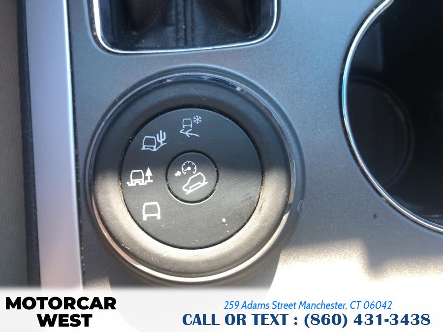 2015 Ford Explorer 4WD 4dr Base, available for sale in Manchester, Connecticut | Motorcar West. Manchester, Connecticut 2015 Ford Explorer 4WD 4dr Base, available for sale in Manchester, Connecticut | Motorcar West. Manchester, Connecticut