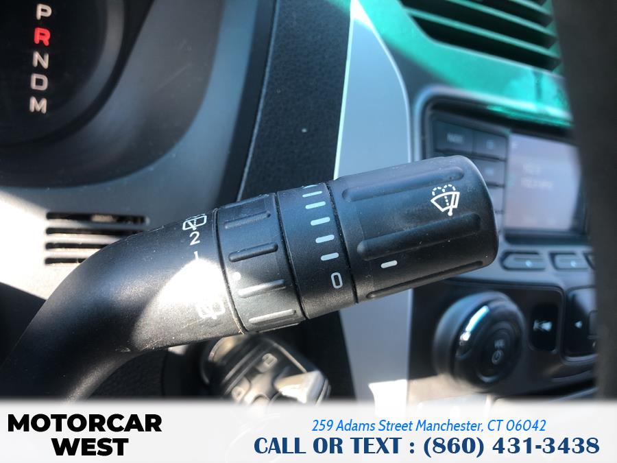 2015 Ford Explorer 4WD 4dr Base, available for sale in Manchester, Connecticut | Motorcar West. Manchester, Connecticut 2015 Ford Explorer 4WD 4dr Base, available for sale in Manchester, Connecticut | Motorcar West. Manchester, Connecticut