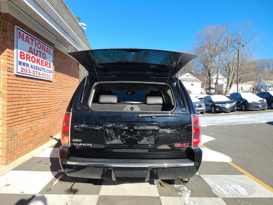 2012 GMC Yukon AWD 4dr 1500 Denali, available for sale in Waterbury, Connecticut | National Auto Brokers, Inc.. Waterbury, Connecticut 2012 GMC Yukon AWD 4dr 1500 Denali, available for sale in Waterbury, Connecticut | National Auto Brokers, Inc.. Waterbury, Connecticut