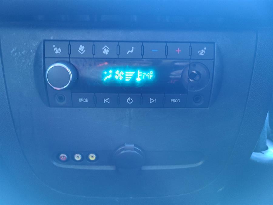 2012 GMC Yukon AWD 4dr 1500 Denali, available for sale in Waterbury, Connecticut | National Auto Brokers, Inc.. Waterbury, Connecticut 2012 GMC Yukon AWD 4dr 1500 Denali, available for sale in Waterbury, Connecticut | National Auto Brokers, Inc.. Waterbury, Connecticut