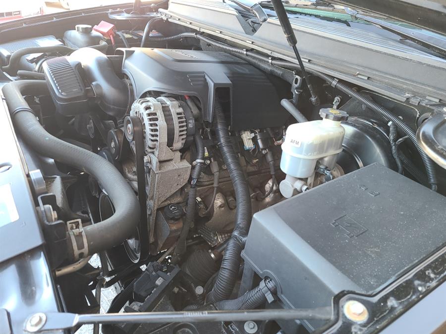 2012 GMC Yukon AWD 4dr 1500 Denali, available for sale in Waterbury, Connecticut | National Auto Brokers, Inc.. Waterbury, Connecticut 2012 GMC Yukon AWD 4dr 1500 Denali, available for sale in Waterbury, Connecticut | National Auto Brokers, Inc.. Waterbury, Connecticut