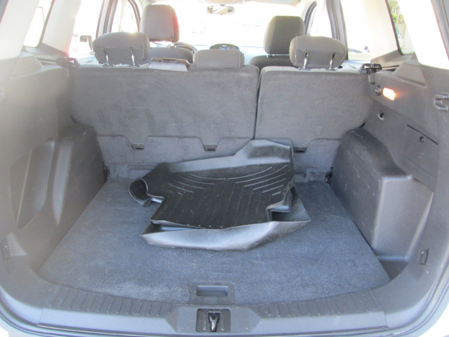 2014 Ford Escape 4WD 4dr SE, available for sale in Levittown, Pennsylvania | Levittown Auto. Levittown, Pennsylvania 2014 Ford Escape 4WD 4dr SE, available for sale in Levittown, Pennsylvania | Levittown Auto. Levittown, Pennsylvania