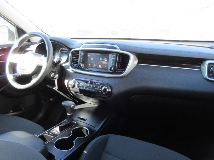 Used Kia Sorento LX V6 AWD 2020 | Route 27 Auto Mall. Linden, New Jersey Used Kia Sorento LX V6 AWD 2020 | Route 27 Auto Mall. Linden, New Jersey