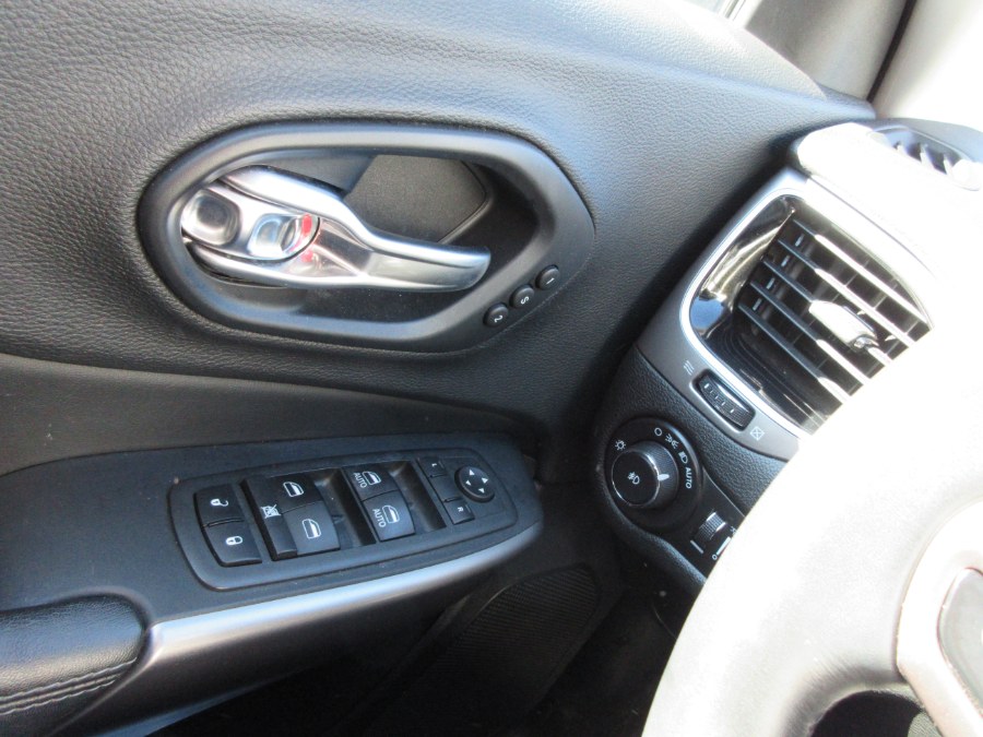 2019 Jeep Cherokee Limited 4x4, available for sale in Linden, New Jersey | Route 27 Auto Mall. Linden, New Jersey 2019 Jeep Cherokee Limited 4x4, available for sale in Linden, New Jersey | Route 27 Auto Mall. Linden, New Jersey