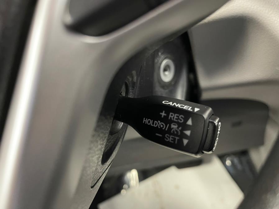 2019 Toyota Sienna LE FWD 8-Passenger (Natl), available for sale in Massapequa Park, New York | Power Motors East. Massapequa Park, New York 2019 Toyota Sienna LE FWD 8-Passenger (Natl), available for sale in Massapequa Park, New York | Power Motors East. Massapequa Park, New York