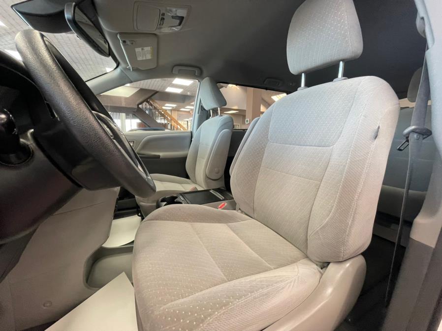2019 Toyota Sienna LE FWD 8-Passenger (Natl), available for sale in Massapequa Park, New York | Power Motors East. Massapequa Park, New York 2019 Toyota Sienna LE FWD 8-Passenger (Natl), available for sale in Massapequa Park, New York | Power Motors East. Massapequa Park, New York