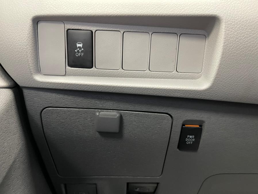 2019 Toyota Sienna LE FWD 8-Passenger (Natl), available for sale in Massapequa Park, New York | Power Motors East. Massapequa Park, New York 2019 Toyota Sienna LE FWD 8-Passenger (Natl), available for sale in Massapequa Park, New York | Power Motors East. Massapequa Park, New York