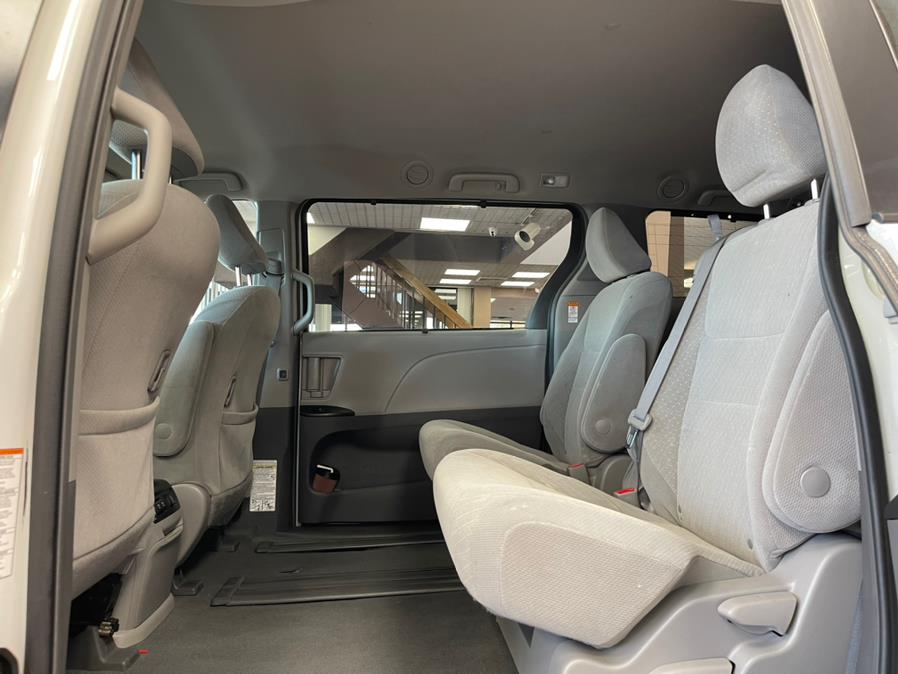 2019 Toyota Sienna LE FWD 8-Passenger (Natl), available for sale in Massapequa Park, New York | Power Motors East. Massapequa Park, New York 2019 Toyota Sienna LE FWD 8-Passenger (Natl), available for sale in Massapequa Park, New York | Power Motors East. Massapequa Park, New York