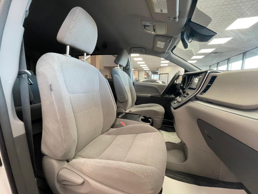 2019 Toyota Sienna LE FWD 8-Passenger (Natl), available for sale in Massapequa Park, New York | Power Motors East. Massapequa Park, New York 2019 Toyota Sienna LE FWD 8-Passenger (Natl), available for sale in Massapequa Park, New York | Power Motors East. Massapequa Park, New York