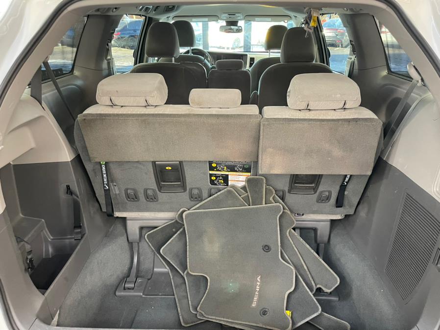 2019 Toyota Sienna LE FWD 8-Passenger (Natl), available for sale in Massapequa Park, New York | Power Motors East. Massapequa Park, New York 2019 Toyota Sienna LE FWD 8-Passenger (Natl), available for sale in Massapequa Park, New York | Power Motors East. Massapequa Park, New York