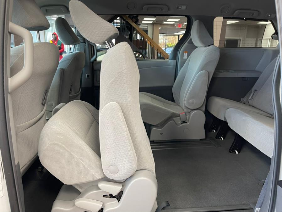 2019 Toyota Sienna LE FWD 8-Passenger (Natl), available for sale in Massapequa Park, New York | Power Motors East. Massapequa Park, New York 2019 Toyota Sienna LE FWD 8-Passenger (Natl), available for sale in Massapequa Park, New York | Power Motors East. Massapequa Park, New York