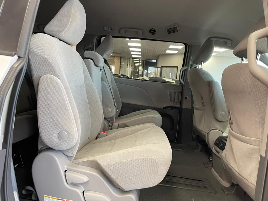 2019 Toyota Sienna LE FWD 8-Passenger (Natl), available for sale in Massapequa Park, New York | Power Motors East. Massapequa Park, New York 2019 Toyota Sienna LE FWD 8-Passenger (Natl), available for sale in Massapequa Park, New York | Power Motors East. Massapequa Park, New York