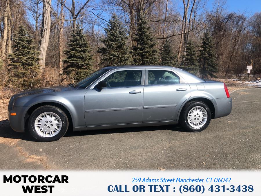 Used Chrysler 300 4dr Sdn 300 2006 | Motorcar West. Manchester, Connecticut