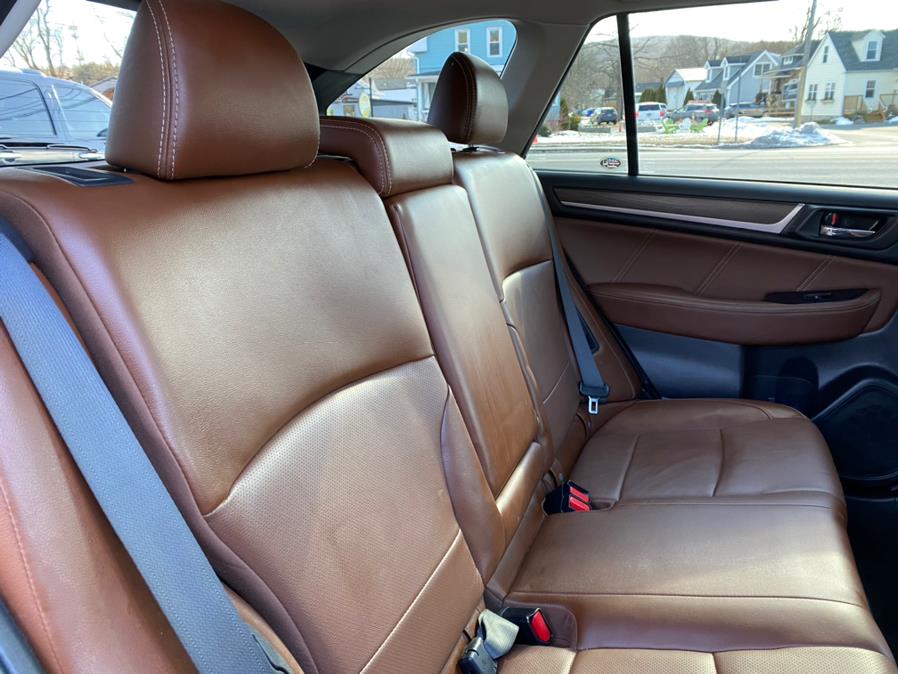 Used Subaru Outback 2.5i Touring 2017 | Lava Motors 2 Inc. Canton, Connecticut Used Subaru Outback 2.5i Touring 2017 | Lava Motors 2 Inc. Canton, Connecticut