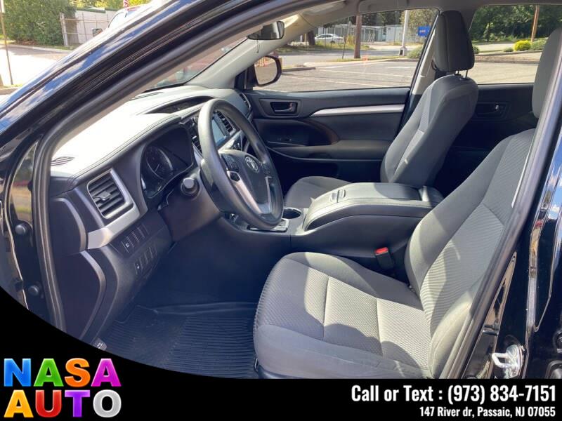 2019 Toyota Highlander LE I4 FWD (Natl), available for sale in Passaic, New Jersey | Nasa Auto. Passaic, New Jersey 2019 Toyota Highlander LE I4 FWD (Natl), available for sale in Passaic, New Jersey | Nasa Auto. Passaic, New Jersey