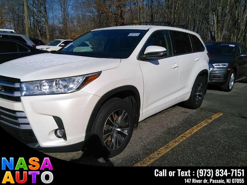 2017 Toyota Highlander AWD LE Plus 4dr SUV, available for sale in Passaic, New Jersey | Nasa Auto. Passaic, New Jersey 2017 Toyota Highlander AWD LE Plus 4dr SUV, available for sale in Passaic, New Jersey | Nasa Auto. Passaic, New Jersey