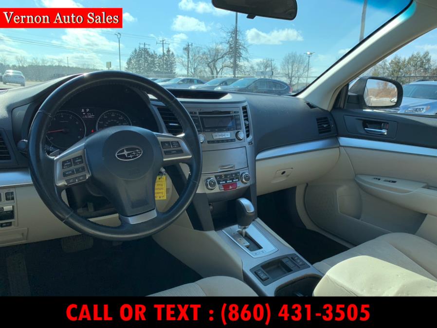 2013 Subaru Outback 4dr Wgn H4 Auto 2.5i Premium PZEV, available for sale in Manchester, Connecticut | Vernon Auto Sale & Service. Manchester, Connecticut 2013 Subaru Outback 4dr Wgn H4 Auto 2.5i Premium PZEV, available for sale in Manchester, Connecticut | Vernon Auto Sale & Service. Manchester, Connecticut
