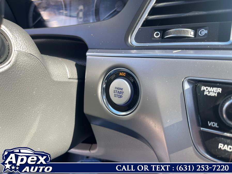 Used Hyundai Sonata Sport 2.4L PZEV 2017 | Apex Auto. Selden, New York Used Hyundai Sonata Sport 2.4L PZEV 2017 | Apex Auto. Selden, New York