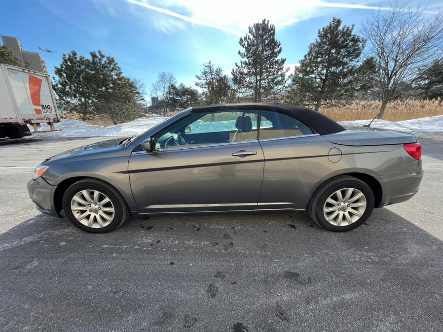 2012 Chrysler 200 2dr Conv Touring, available for sale in Revere, Massachusetts | Wonderland Auto. Revere, Massachusetts 2012 Chrysler 200 2dr Conv Touring, available for sale in Revere, Massachusetts | Wonderland Auto. Revere, Massachusetts