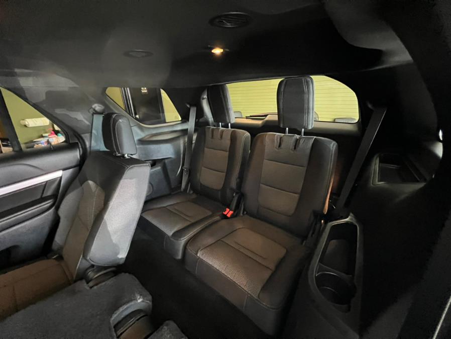 2016 Ford Explorer 4WD 4dr XLT, available for sale in West Hartford, Connecticut | AutoMax. West Hartford, Connecticut 2016 Ford Explorer 4WD 4dr XLT, available for sale in West Hartford, Connecticut | AutoMax. West Hartford, Connecticut