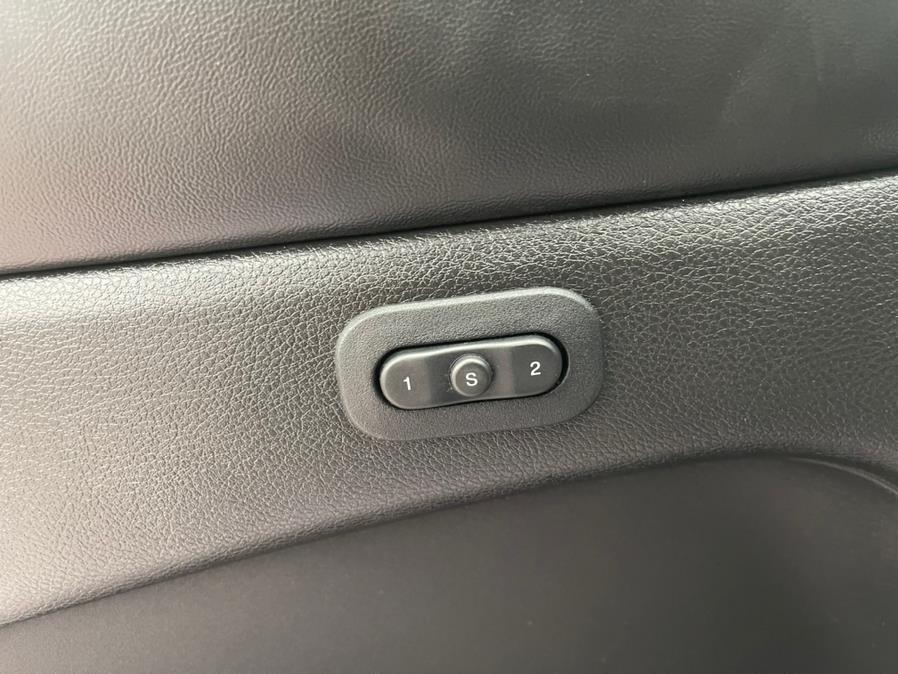 2019 Jeep Grand Cherokee Limited 4x4, available for sale in Massapequa Park, New York | Power Motors East. Massapequa Park, New York 2019 Jeep Grand Cherokee Limited 4x4, available for sale in Massapequa Park, New York | Power Motors East. Massapequa Park, New York