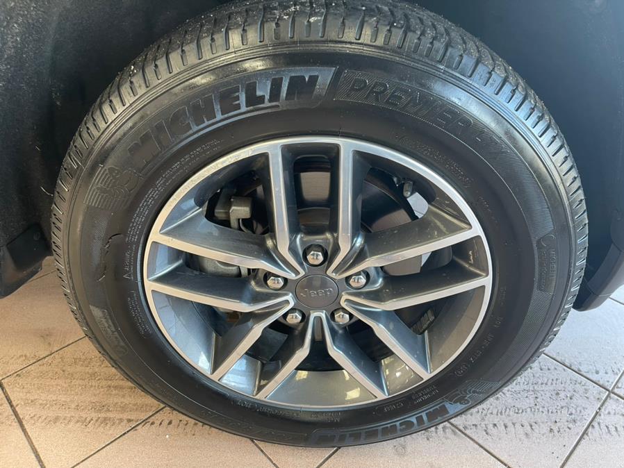 2019 Jeep Grand Cherokee Limited 4x4, available for sale in Massapequa Park, New York | Power Motors East. Massapequa Park, New York 2019 Jeep Grand Cherokee Limited 4x4, available for sale in Massapequa Park, New York | Power Motors East. Massapequa Park, New York