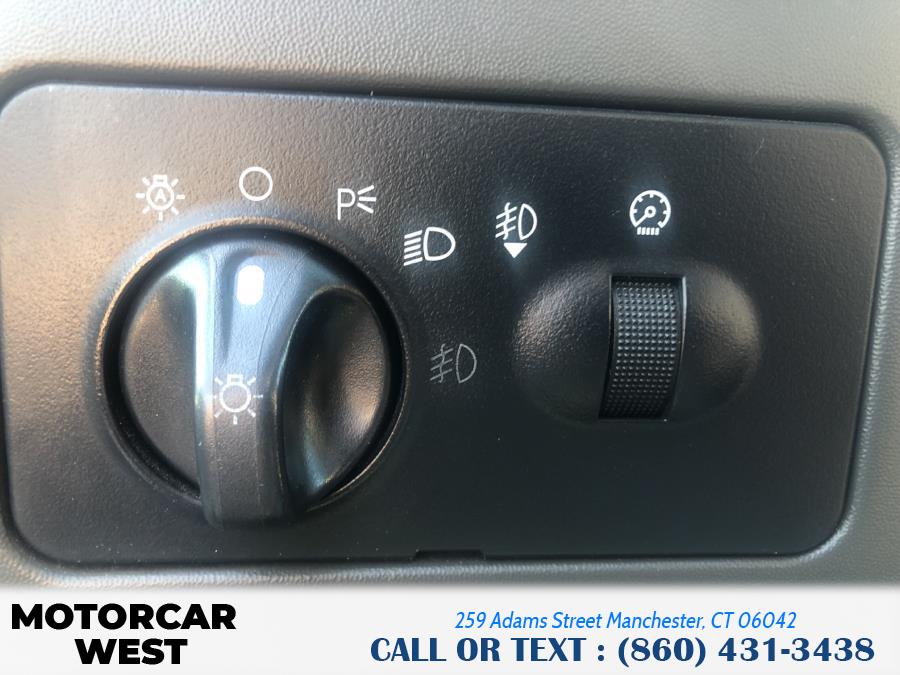 Used Ford Super Duty F-250 Supercab 142" Lariat 4WD 2002 | Motorcar West. Manchester, Connecticut Used Ford Super Duty F-250 Supercab 142" Lariat 4WD 2002 | Motorcar West. Manchester, Connecticut