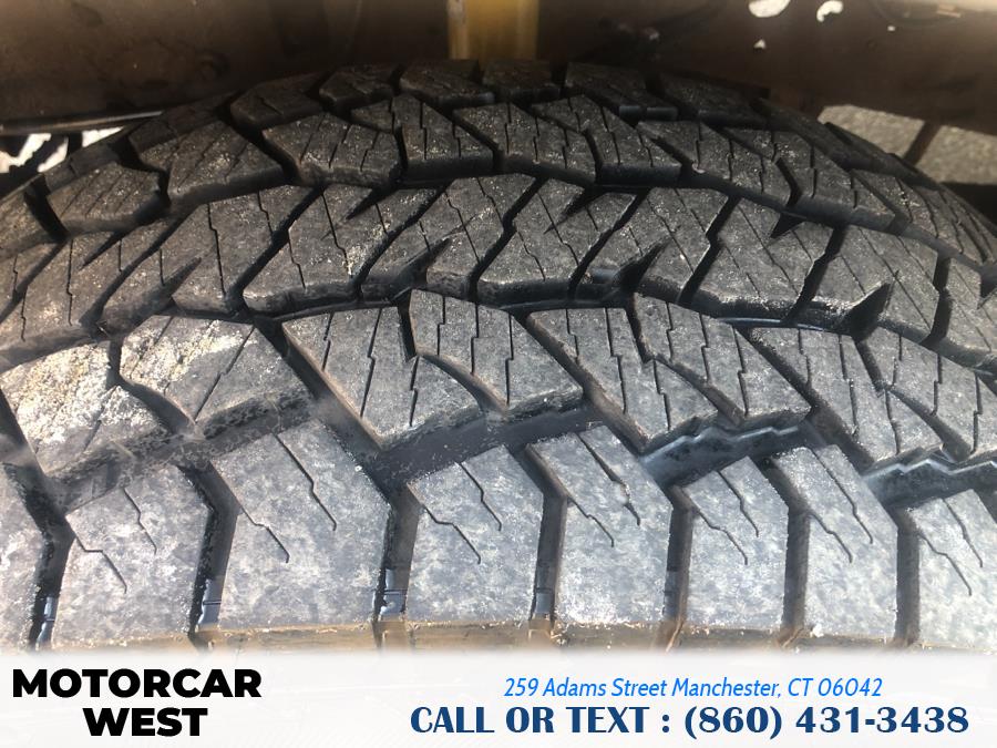 Used Ford Super Duty F-250 Supercab 142" Lariat 4WD 2002 | Motorcar West. Manchester, Connecticut Used Ford Super Duty F-250 Supercab 142" Lariat 4WD 2002 | Motorcar West. Manchester, Connecticut