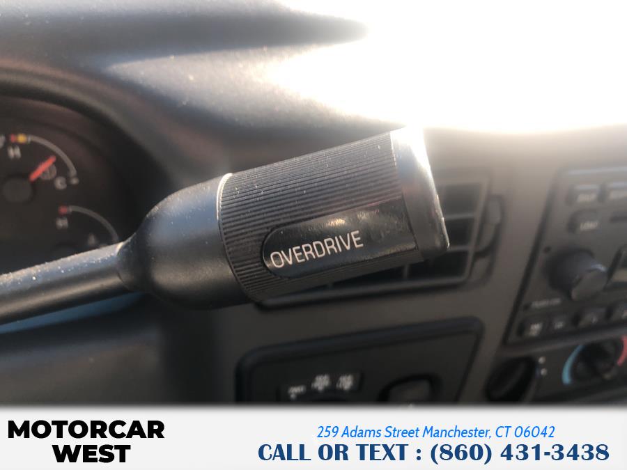 Used Ford Super Duty F-250 Supercab 142" Lariat 4WD 2002 | Motorcar West. Manchester, Connecticut Used Ford Super Duty F-250 Supercab 142" Lariat 4WD 2002 | Motorcar West. Manchester, Connecticut