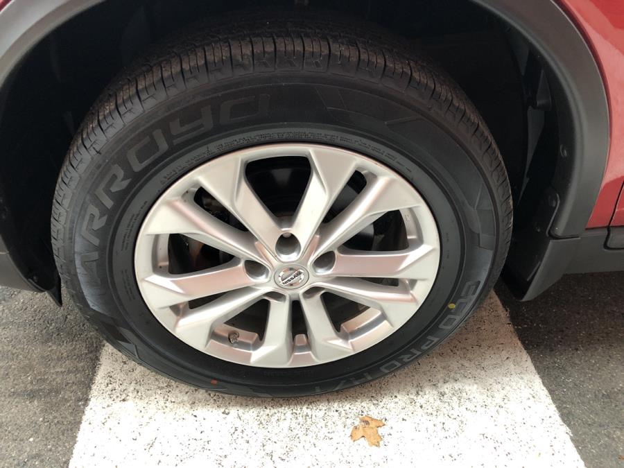 2015 Nissan Rogue AWD 4dr SV, available for sale in Waterbury, Connecticut | National Auto Brokers, Inc.. Waterbury, Connecticut 2015 Nissan Rogue AWD 4dr SV, available for sale in Waterbury, Connecticut | National Auto Brokers, Inc.. Waterbury, Connecticut