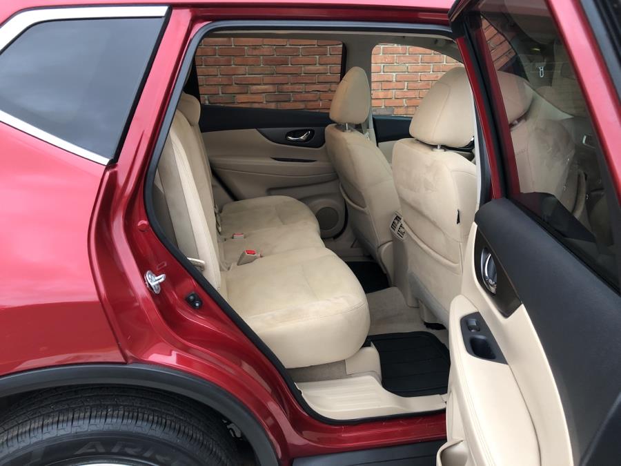 2015 Nissan Rogue AWD 4dr SV, available for sale in Waterbury, Connecticut | National Auto Brokers, Inc.. Waterbury, Connecticut 2015 Nissan Rogue AWD 4dr SV, available for sale in Waterbury, Connecticut | National Auto Brokers, Inc.. Waterbury, Connecticut