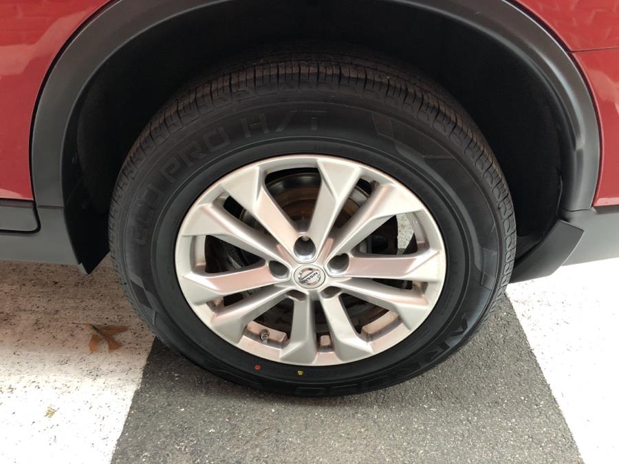 2015 Nissan Rogue AWD 4dr SV, available for sale in Waterbury, Connecticut | National Auto Brokers, Inc.. Waterbury, Connecticut 2015 Nissan Rogue AWD 4dr SV, available for sale in Waterbury, Connecticut | National Auto Brokers, Inc.. Waterbury, Connecticut
