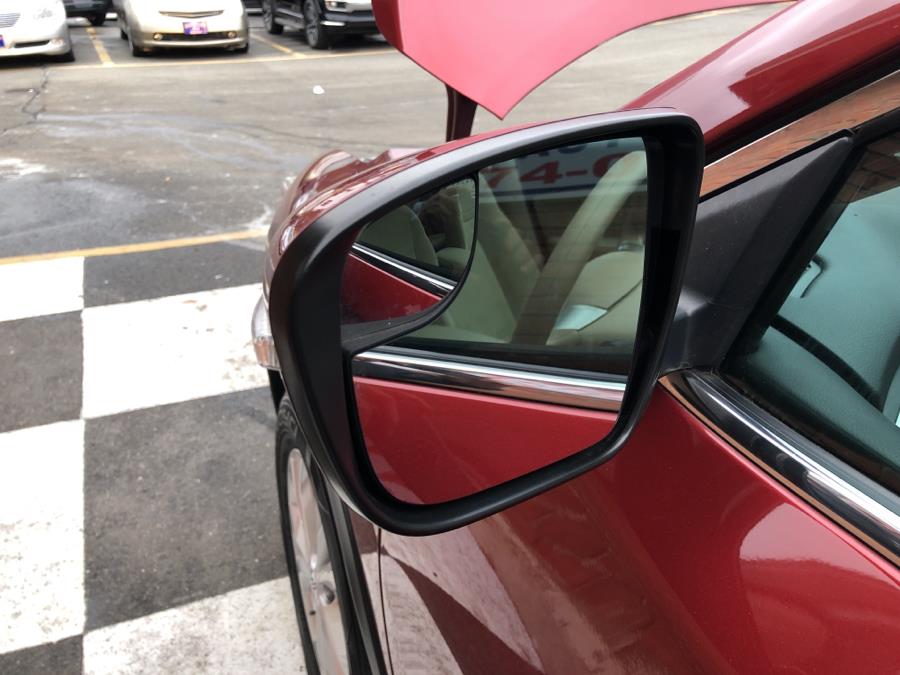 2015 Nissan Rogue AWD 4dr SV, available for sale in Waterbury, Connecticut | National Auto Brokers, Inc.. Waterbury, Connecticut 2015 Nissan Rogue AWD 4dr SV, available for sale in Waterbury, Connecticut | National Auto Brokers, Inc.. Waterbury, Connecticut