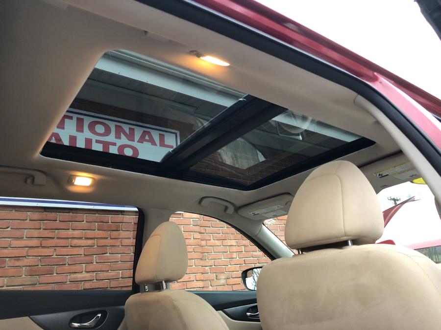 2015 Nissan Rogue AWD 4dr SV, available for sale in Waterbury, Connecticut | National Auto Brokers, Inc.. Waterbury, Connecticut 2015 Nissan Rogue AWD 4dr SV, available for sale in Waterbury, Connecticut | National Auto Brokers, Inc.. Waterbury, Connecticut