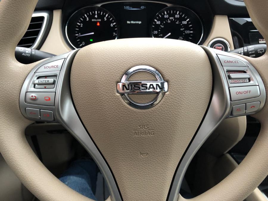 2015 Nissan Rogue AWD 4dr SV, available for sale in Waterbury, Connecticut | National Auto Brokers, Inc.. Waterbury, Connecticut 2015 Nissan Rogue AWD 4dr SV, available for sale in Waterbury, Connecticut | National Auto Brokers, Inc.. Waterbury, Connecticut