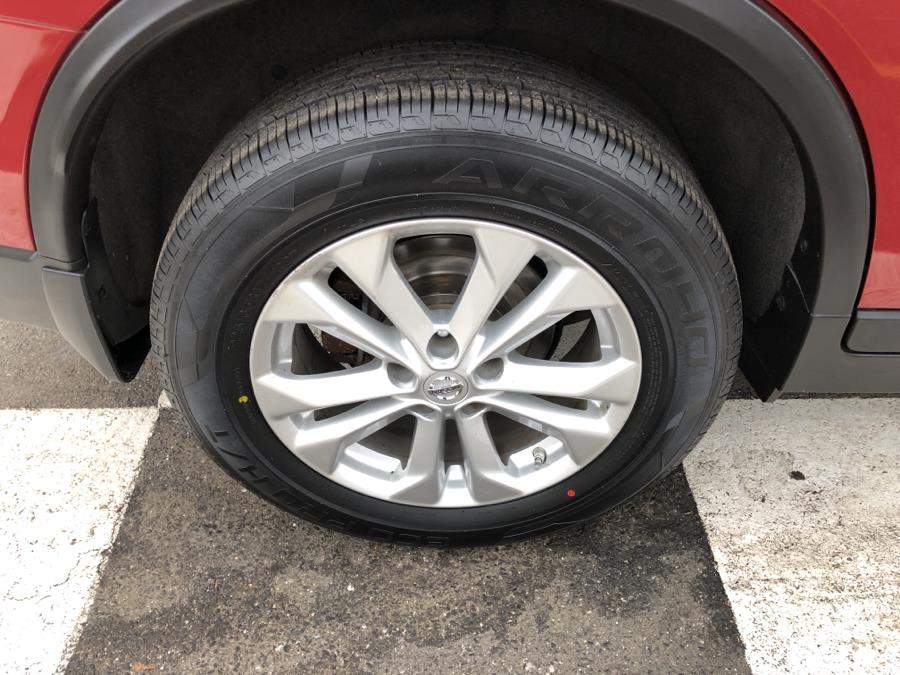 2015 Nissan Rogue AWD 4dr SV, available for sale in Waterbury, Connecticut | National Auto Brokers, Inc.. Waterbury, Connecticut 2015 Nissan Rogue AWD 4dr SV, available for sale in Waterbury, Connecticut | National Auto Brokers, Inc.. Waterbury, Connecticut