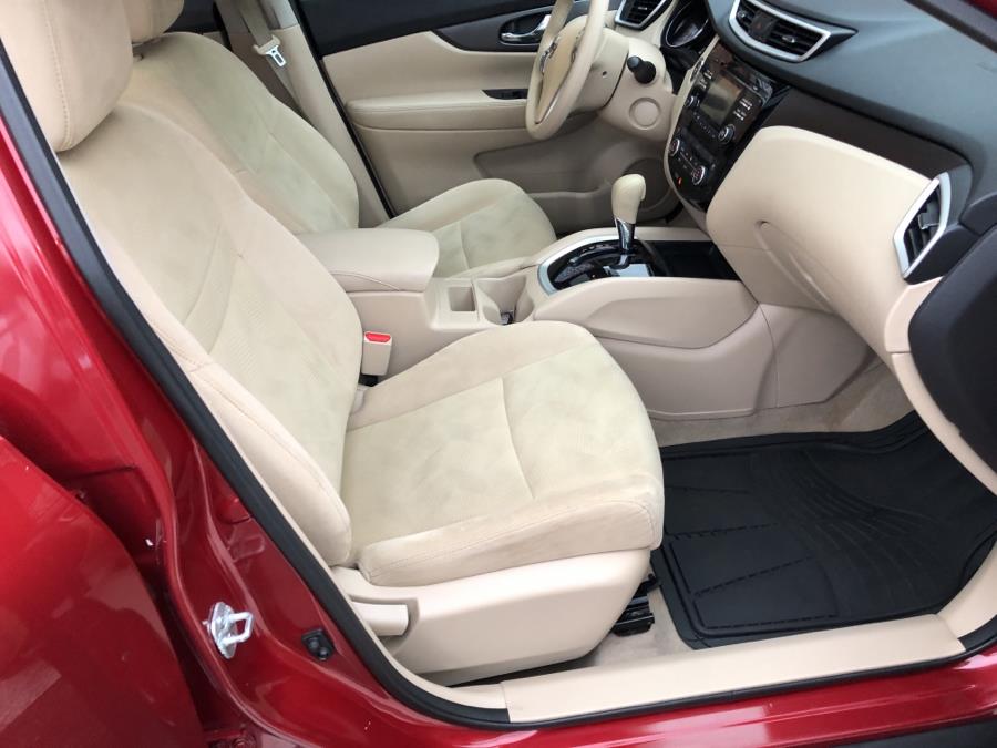 2015 Nissan Rogue AWD 4dr SV, available for sale in Waterbury, Connecticut | National Auto Brokers, Inc.. Waterbury, Connecticut 2015 Nissan Rogue AWD 4dr SV, available for sale in Waterbury, Connecticut | National Auto Brokers, Inc.. Waterbury, Connecticut