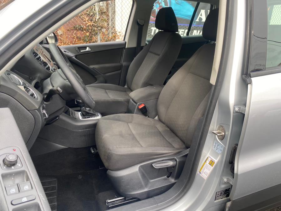 Used Volkswagen Tiguan Limited 2.0T S 4MOTION 2017 | Sunrise Autoland. Jamaica, New York Used Volkswagen Tiguan Limited 2.0T S 4MOTION 2017 | Sunrise Autoland. Jamaica, New York