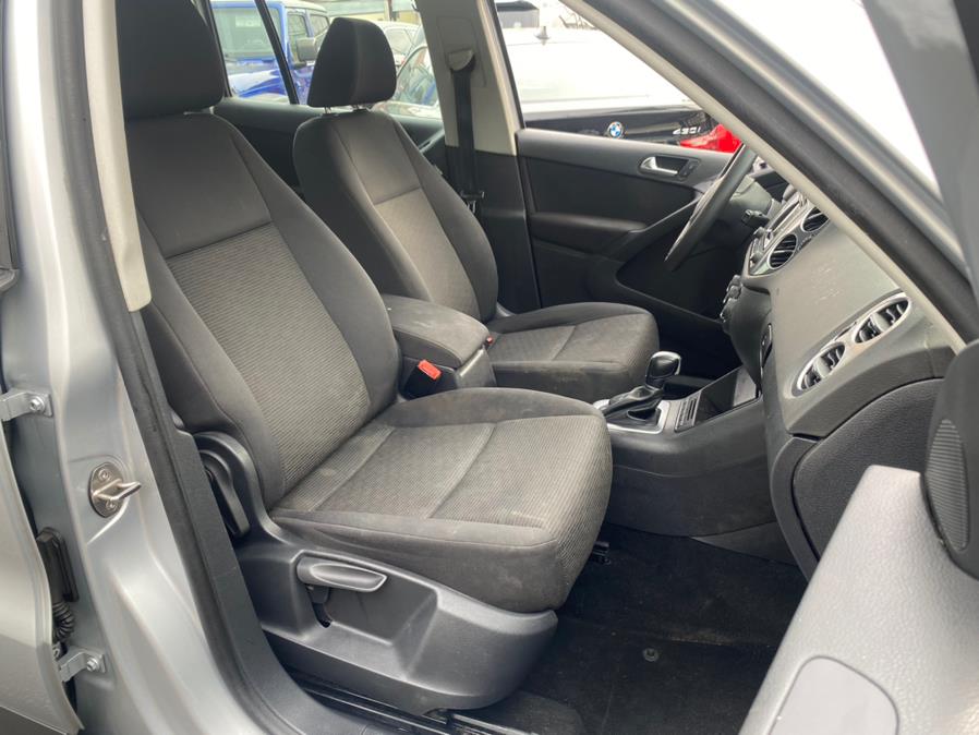 Used Volkswagen Tiguan Limited 2.0T S 4MOTION 2017 | Sunrise Autoland. Jamaica, New York Used Volkswagen Tiguan Limited 2.0T S 4MOTION 2017 | Sunrise Autoland. Jamaica, New York