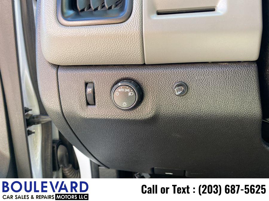 2015 Chevrolet Colorado Extended Cab Work Truck Pickup 2D 6 ft, available for sale in New Haven, Connecticut | Boulevard Motors LLC. New Haven, Connecticut 2015 Chevrolet Colorado Extended Cab Work Truck Pickup 2D 6 ft, available for sale in New Haven, Connecticut | Boulevard Motors LLC. New Haven, Connecticut