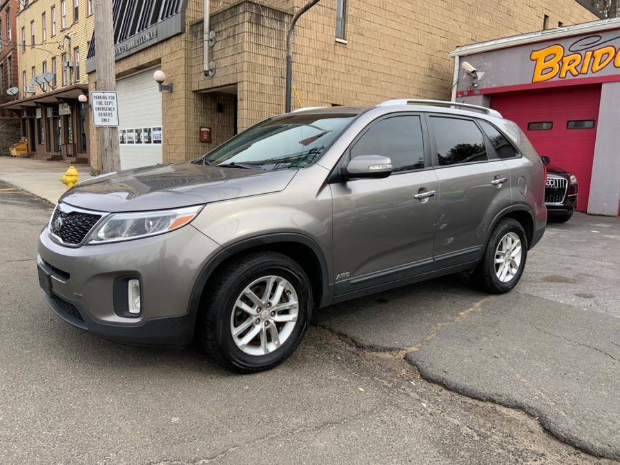 2015 Kia Sorento AWD 4dr I4 LX, available for sale in Derby, Connecticut | Bridge Motors LLC. Derby, Connecticut 2015 Kia Sorento AWD 4dr I4 LX, available for sale in Derby, Connecticut | Bridge Motors LLC. Derby, Connecticut