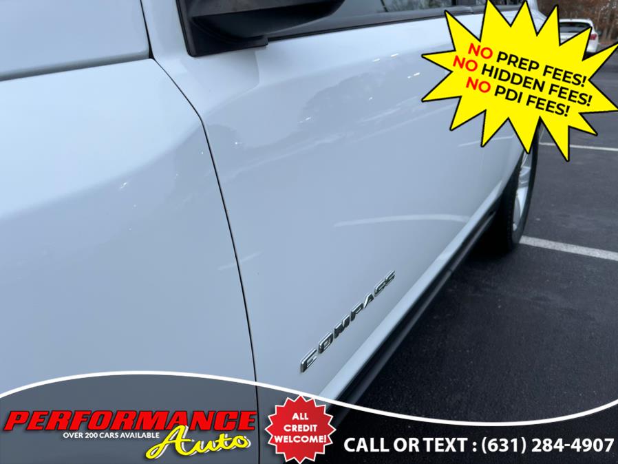 2014 Jeep Compass 4WD 4dr Latitude, available for sale in Bohemia, New York | Performance Auto Inc. Bohemia, New York 2014 Jeep Compass 4WD 4dr Latitude, available for sale in Bohemia, New York | Performance Auto Inc. Bohemia, New York