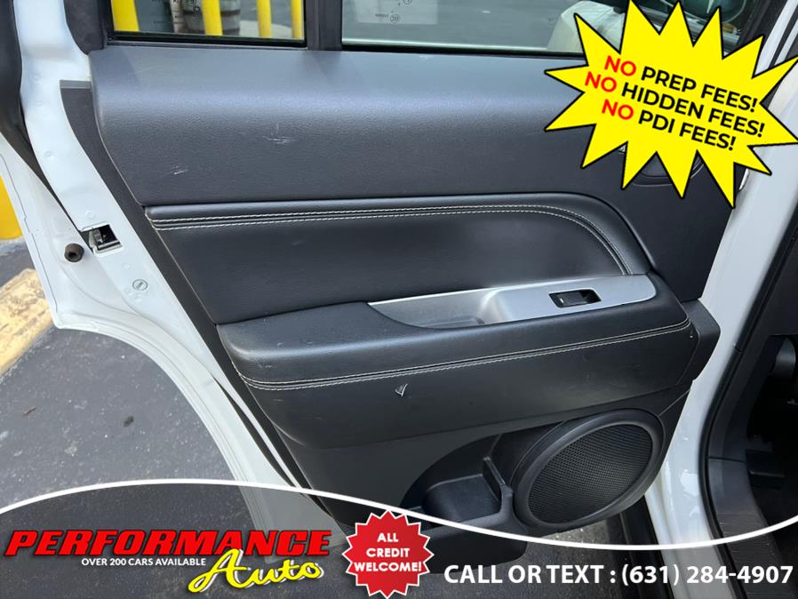 2014 Jeep Compass 4WD 4dr Latitude, available for sale in Bohemia, New York | Performance Auto Inc. Bohemia, New York 2014 Jeep Compass 4WD 4dr Latitude, available for sale in Bohemia, New York | Performance Auto Inc. Bohemia, New York