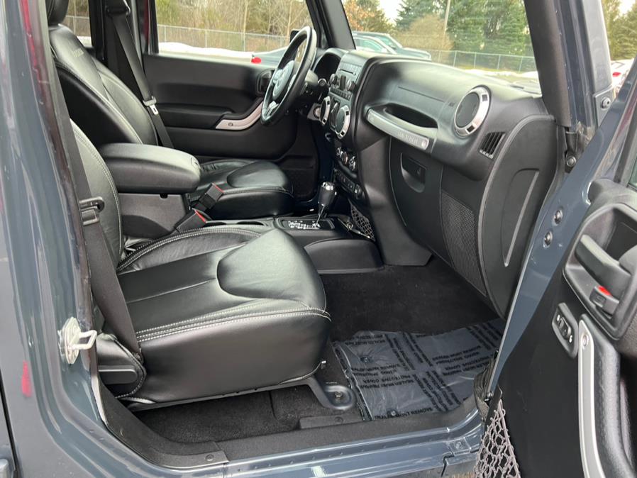 Used Jeep Wrangler Unlimited 4WD 4dr Sahara 2016 | Tru Auto Mall. Berlin, Connecticut Used Jeep Wrangler Unlimited 4WD 4dr Sahara 2016 | Tru Auto Mall. Berlin, Connecticut