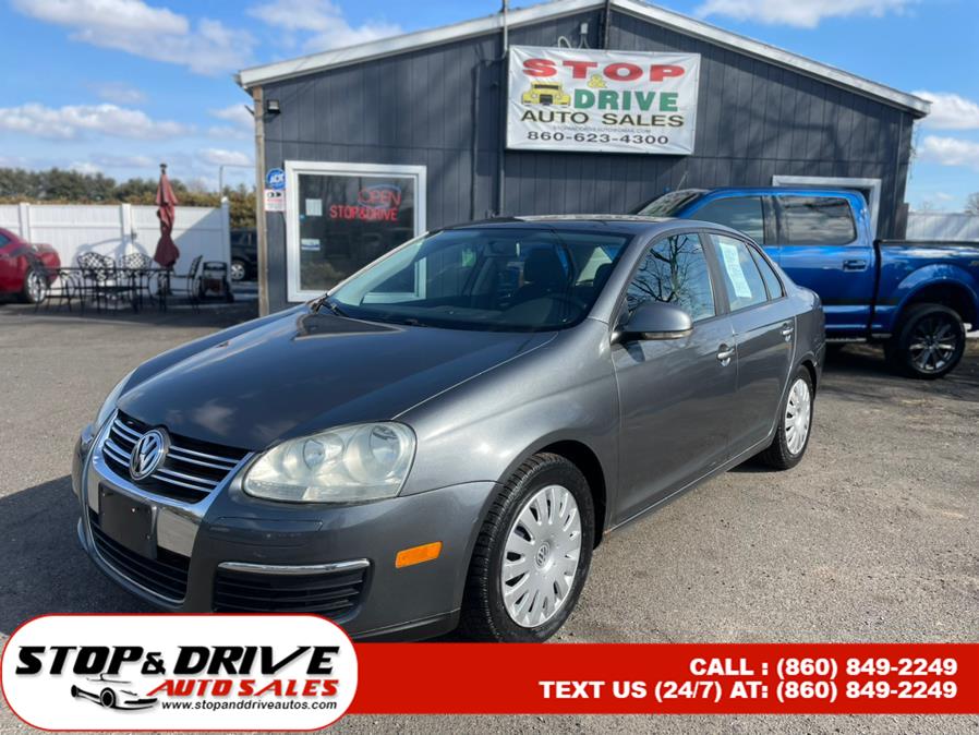 2009 Volkswagen Jetta Sedan 4dr Auto S PZEV, available for sale in East Windsor, Connecticut | Stop & Drive Auto Sales. East Windsor, Connecticut