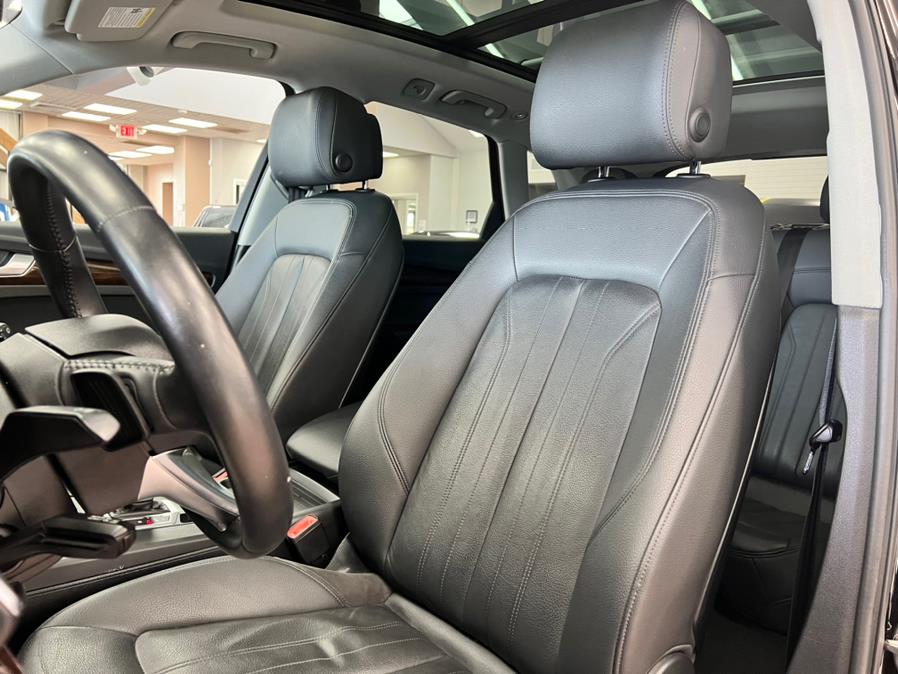 Used Audi Q5 Titanium Premium 45 TFSI quattro 2020 | Power Motors East. Massapequa Park, New York Used Audi Q5 Titanium Premium 45 TFSI quattro 2020 | Power Motors East. Massapequa Park, New York
